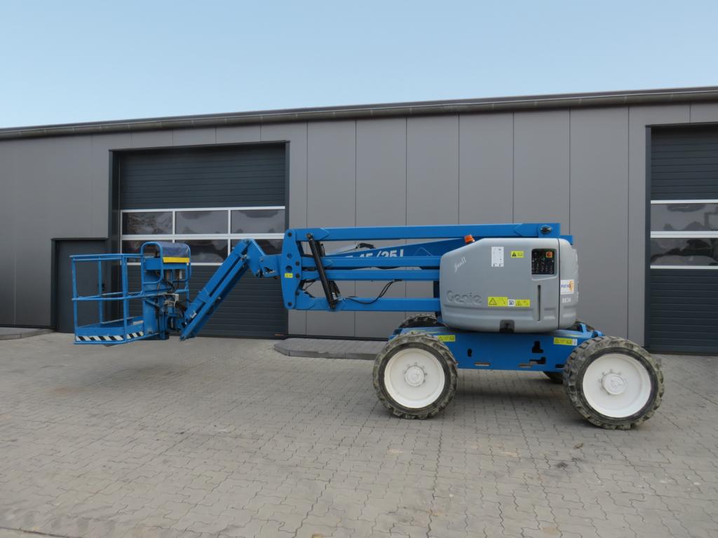 BILDER/GTB-TB/GENIE Z45_25JRT - JAN/Berning Mietservice_Genie Z45_25jrt_1.JPG